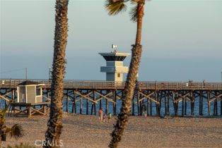 Single Family Residence, 610 Ocean ave, Seal Beach, CA 90740 - 36