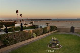 Single Family Residence, 610 Ocean ave, Seal Beach, CA 90740 - 39