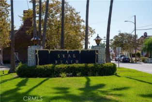 Single Family Residence, 610 Ocean ave, Seal Beach, CA 90740 - 44