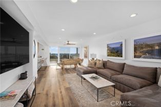 , 404 Loma, Laguna Beach, CA 92651 - 5