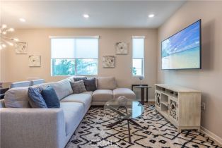 Condominium, 197 Bowery, Irvine, CA 92612 - 8