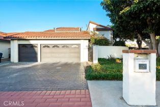 Single Family Residence, 16592 Grimaud ln, Huntington Beach, CA 92649 - 2