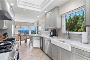 Condominium, 683 Sleepy Hollow ln, Laguna Beach, CA 92651 - 15