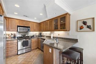 Condominium, 683 Sleepy Hollow ln, Laguna Beach, CA 92651 - 4