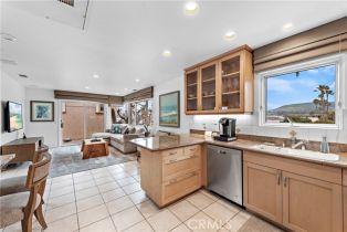 Condominium, 683 Sleepy Hollow ln, Laguna Beach, CA 92651 - 4