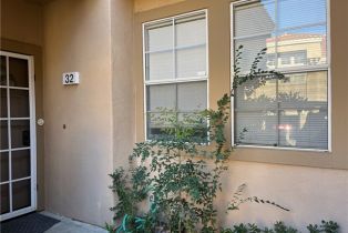 Condominium, 32 Ericson Aisle, Irvine, CA  Irvine, CA 92620