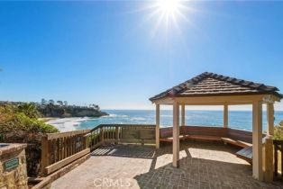 Single Family Residence, 8 Vista De La Luna, Laguna Beach, CA 92651 - 60