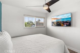 Single Family Residence, 18091 Newland st, Huntington Beach, CA 92646 - 11