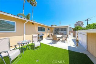 Single Family Residence, 18091 Newland st, Huntington Beach, CA 92646 - 16