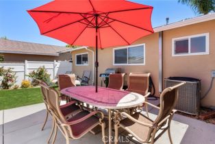 Single Family Residence, 18091 Newland st, Huntington Beach, CA 92646 - 25