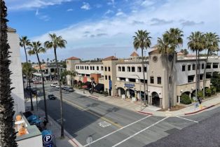 Condominium, 200 Pacific Coast Highway, Huntington Beach, CA  Huntington Beach, CA 92648