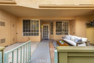 Condominium, 47 Abrazo Aisle, Irvine, CA  Irvine, CA 92614