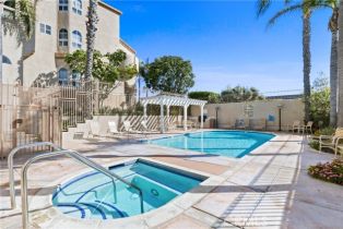 Condominium, 8306 Atlanta ave, Huntington Beach, CA 92646 - 13