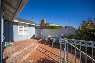 Single Family Residence, 1086 Glenneyre st, Laguna Beach, CA 92651 - 7