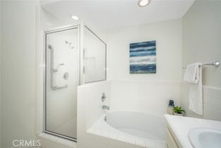 Condominium, 5142 Warner, Huntington Beach, CA 92649 - 25