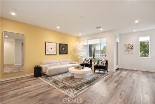 Condominium, 107 Schick, Irvine, CA 92614 - 2