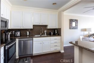 Condominium, 200 Mcneil ln, Newport Beach, CA 92663 - 7