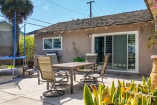 Single Family Residence, 17692 Flintstone ln, Huntington Beach, CA 92647 - 26