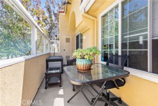 Condominium, 41 Alicante Aisle, Irvine, CA  Irvine, CA 92614