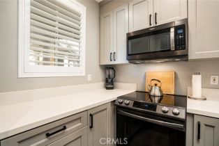 Condominium, 20191 Cape Coral ln, Huntington Beach, CA 92646 - 7