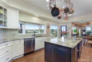 Single Family Residence, 10202 Saint Cloud ln, North Tustin, CA 92705 - 6