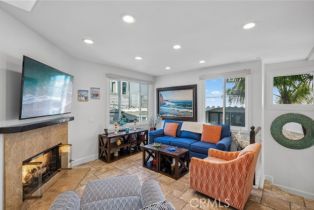 Condominium, 410 Goldenrod ave, Corona Del Mar, CA 92625 - 4