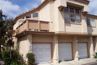 Condominium, 122 Cartier Aisle, Irvine, CA  Irvine, CA 92620