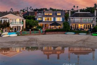 Single Family Residence, 16961 Coral Cay LN, Huntington Beach, CA  Huntington Beach, CA 92649