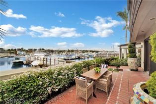 Single Family Residence, 209 Bay Front, Newport Beach, CA 92662 - 9