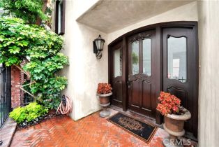 Single Family Residence, 209 Bay Front, Newport Beach, CA 92662 - 11