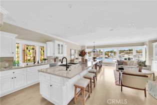 Single Family Residence, 209 Bay Front, Newport Beach, CA 92662 - 25