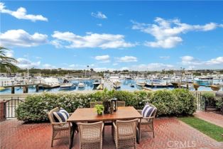 Single Family Residence, 209 Bay Front, Newport Beach, CA 92662 - 3