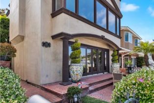 Single Family Residence, 209 Bay Front, Newport Beach, CA 92662 - 7