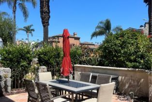 Single Family Residence, 511 10th st, Huntington Beach, CA 92648 - 2