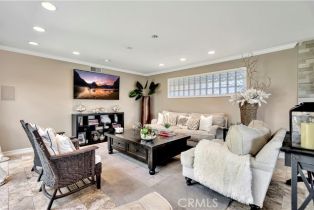 Single Family Residence, 9062 Christine dr, Huntington Beach, CA 92646 - 5