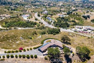 Single Family Residence, 38270 Calaveras rd, Temecula, CA 92592 - 36