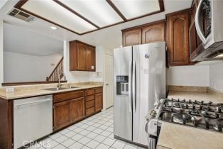 Single Family Residence, 17556 Van Buren ln, Huntington Beach, CA 92647 - 12