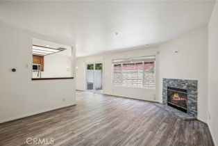 Single Family Residence, 17556 Van Buren ln, Huntington Beach, CA 92647 - 6