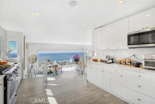 Single Family Residence, 2510 Glenneyre st, Laguna Beach, CA 92651 - 7