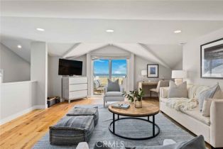 Single Family Residence, 506 Oceanfront, Newport Beach, CA 92661 - 26