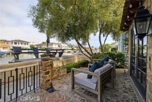 Single Family Residence, 305 Grand Canal, Newport Beach, CA 92662 - 30