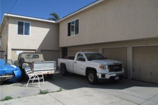 Residential Income, 411 15th st, Huntington Beach, CA 92648 - 2