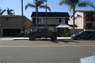 Residential Income, 411 15th ST, Huntington Beach, CA  Huntington Beach, CA 92648