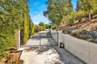 Single Family Residence, 11400 Sunshine ter, Studio City, CA 91604 - 27