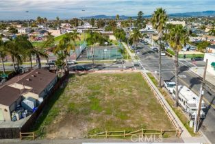 , 415 Bush st, Oceanside, CA 92058 - 3