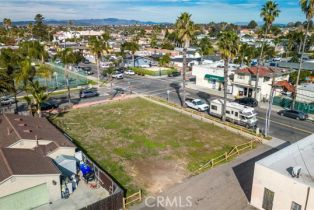 , 415 Bush st, Oceanside, CA 92058 - 4