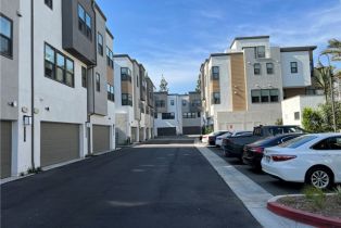 Townhouse, 781 Grable cir, Orange, CA 92868 - 28