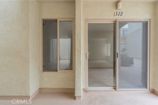 Condominium, 711 Pacific Coast, Huntington Beach, CA 92648 - 3