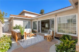 Single Family Residence, 205 Via Jucar, Newport Beach, CA 92663 - 4