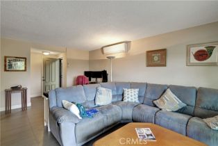 Condominium, 8566 Van Ness ct, Huntington Beach, CA 92646 - 12